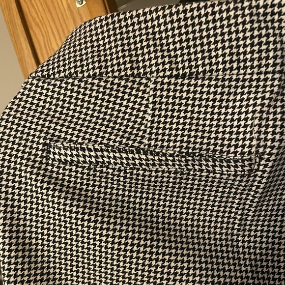 Old Navy dress pants - Houndstooth - Picture 4 of 4